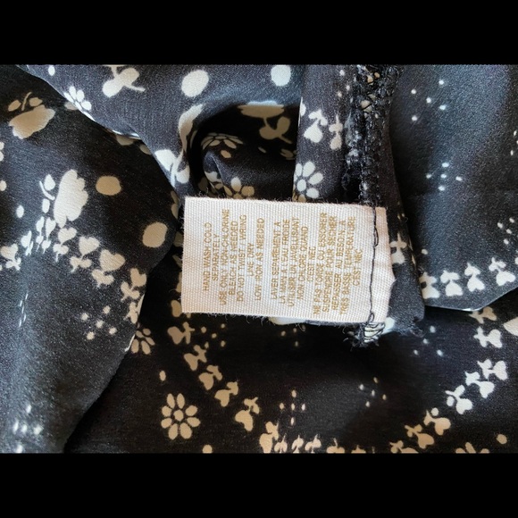 Free People Black Ruffle Sleeve Dress White Floral Pattern Size 2 - Picture 9 of 9